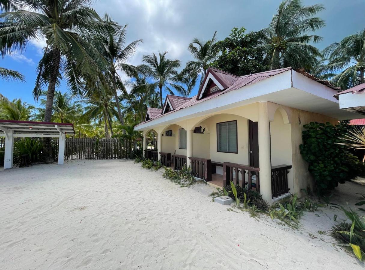 Beach Placid Resort Powered By Cocotel Ocoy ภายนอก รูปภาพ